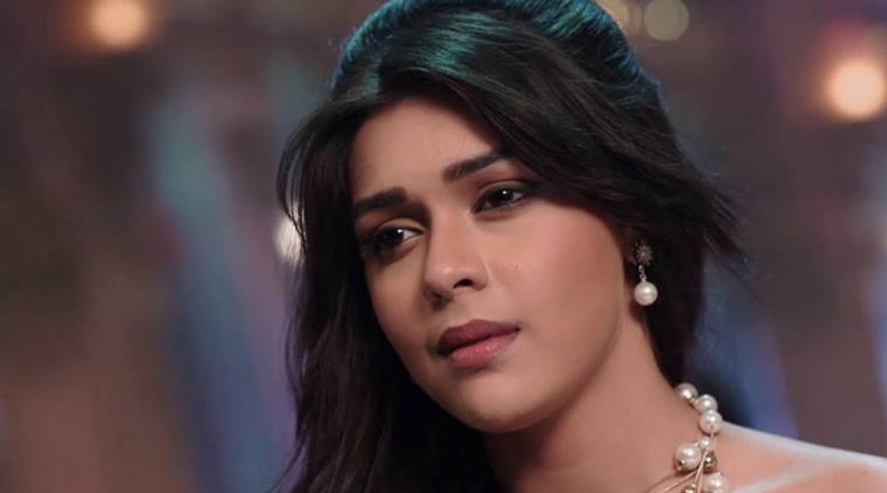 Ek Tha Raja Ek Thi Rani 6th November 2016 Episode - Part 1
