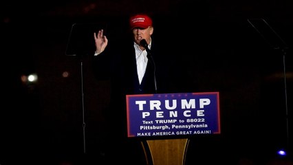 Trump insiste nas acusações contra Clinton e "um sistema fraudulento"
