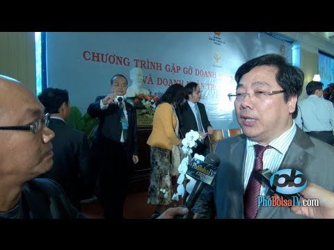 Chúng tôi đứng về phía kiều bào. - Thứ trưởng Ngoại Giao Việt Nam Nguyễn Thanh Sơn