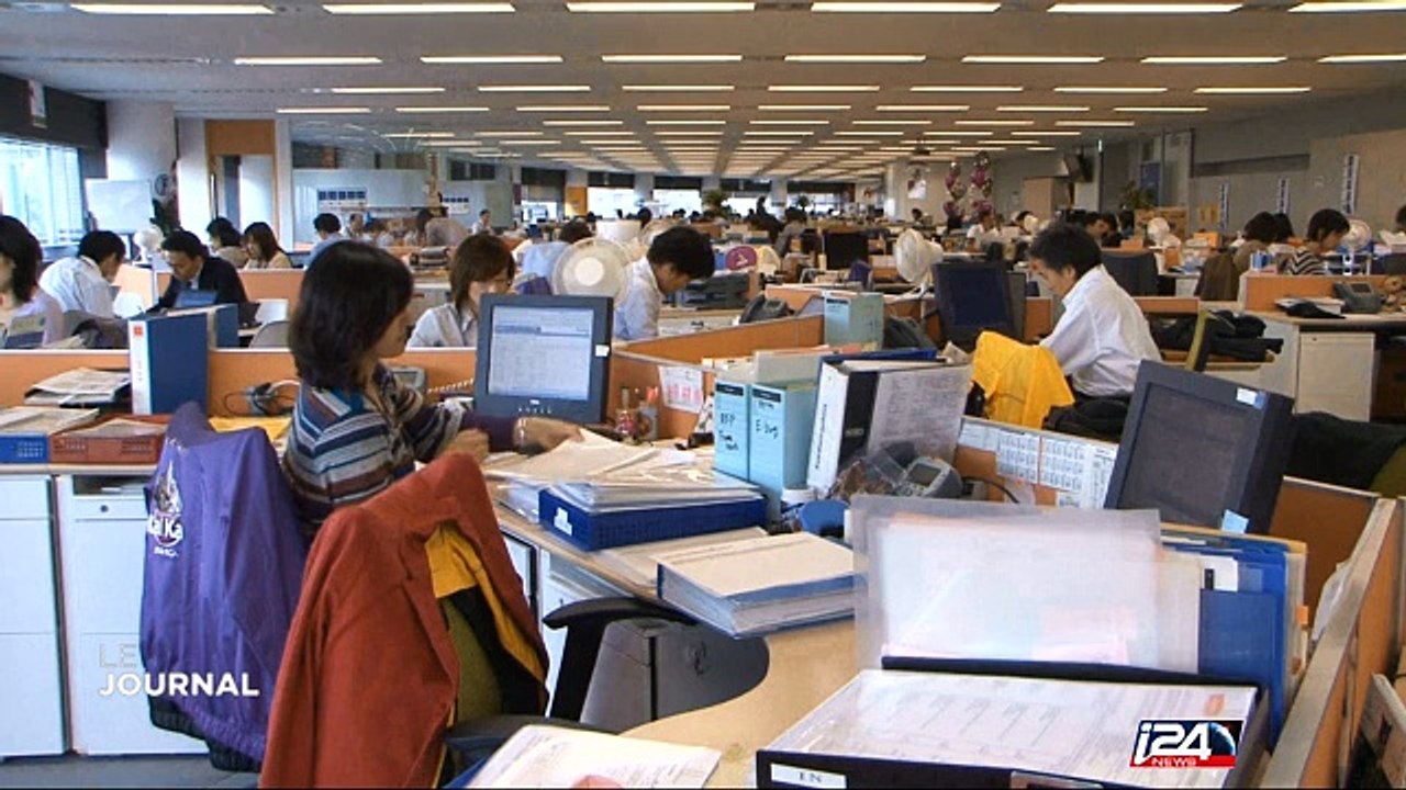 Inégalités : les Françaises invitées à cesser le travail à 16H34