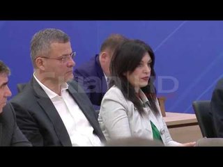 Download Video: DEBATE NË GRUPIN E PD PAS HUMBJES NË DIBËR