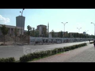 Trafik në Sheshin “Skënderbej”, qendra e bllokuar për shkak të punimeve