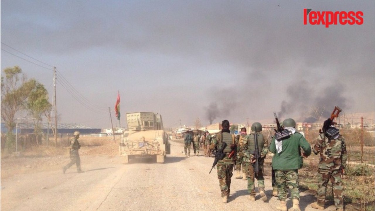 Irak: à Mossoul, des soldats pris au piège d'une explosion de voiture
