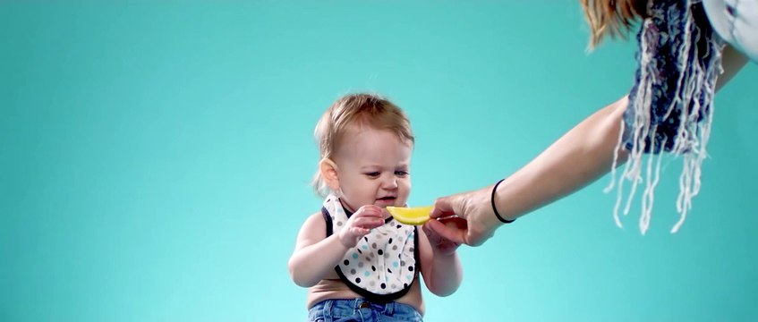 Вы ЭТО Должны Увидеть! Дети Первый Раз Пробуют Лимон! Я Смеялась До Слёз!