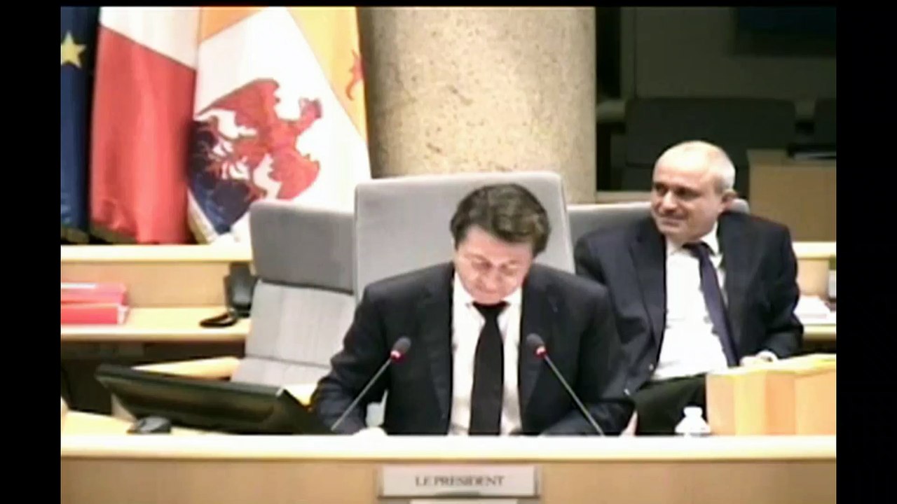 V. LAUPIES (FN) ""Pour redresser la politique éducative, remplaçons la culture des moyens par la culture des résultats".