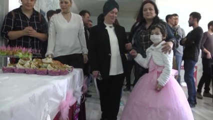 Lösemili Ece'ye 5 Yıl Sonra Doğum Günü