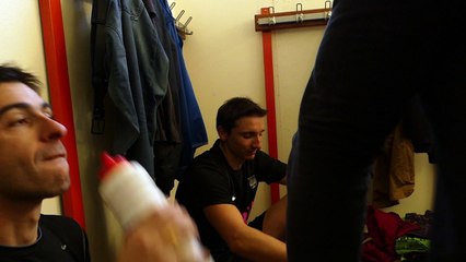 Test "vidéo"... : Les vestiaires (2)