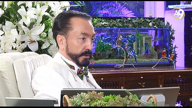 Bediüzzaman Hazretleri Abdülhamid’in indirileceği tarihi Kuran’dan ebced hesabıyla söylemiştir.