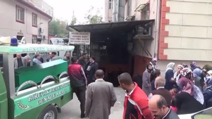 Adana'da Silahla Vurulan Kadının Ölümü - Ummuhan Kılıç, Toprağa Verildi