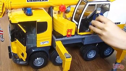 Машинки. Большой автокран от Bruder (3570). SCANIA - Liebherr. Игрушка для детей. Обзор. Bruder toys