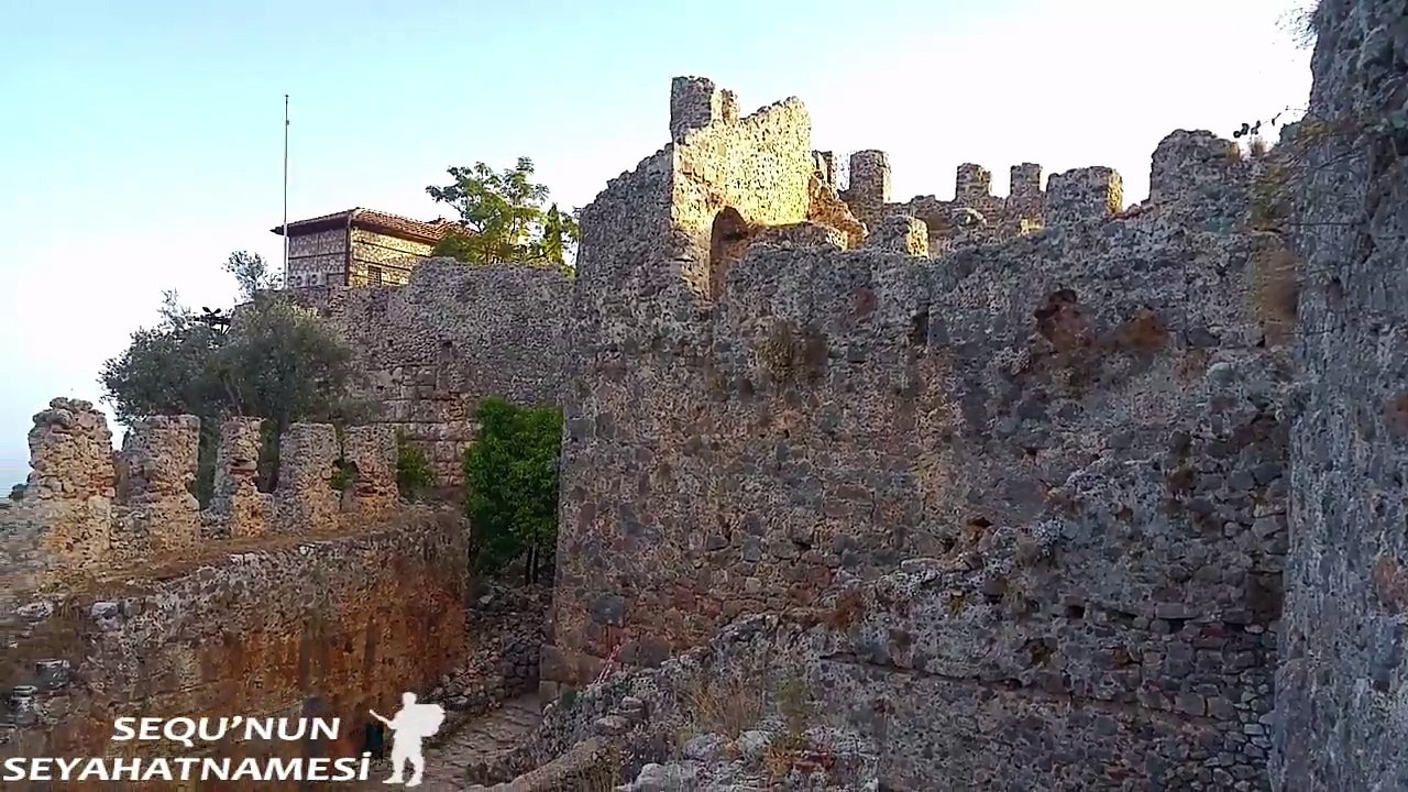 Alanya Gezilecek Yerler - Ehmedek Kalesi - 1