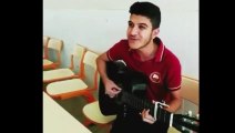 Kerimcan Durmaz'ın Popüler Şarkısı 'Vur Bana'nın Bir de Türkü Versiyonunu Dinleyin!