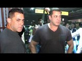 MEDIA Scared Of Salman Khan AVOIDS Asking Any Questions At Airport