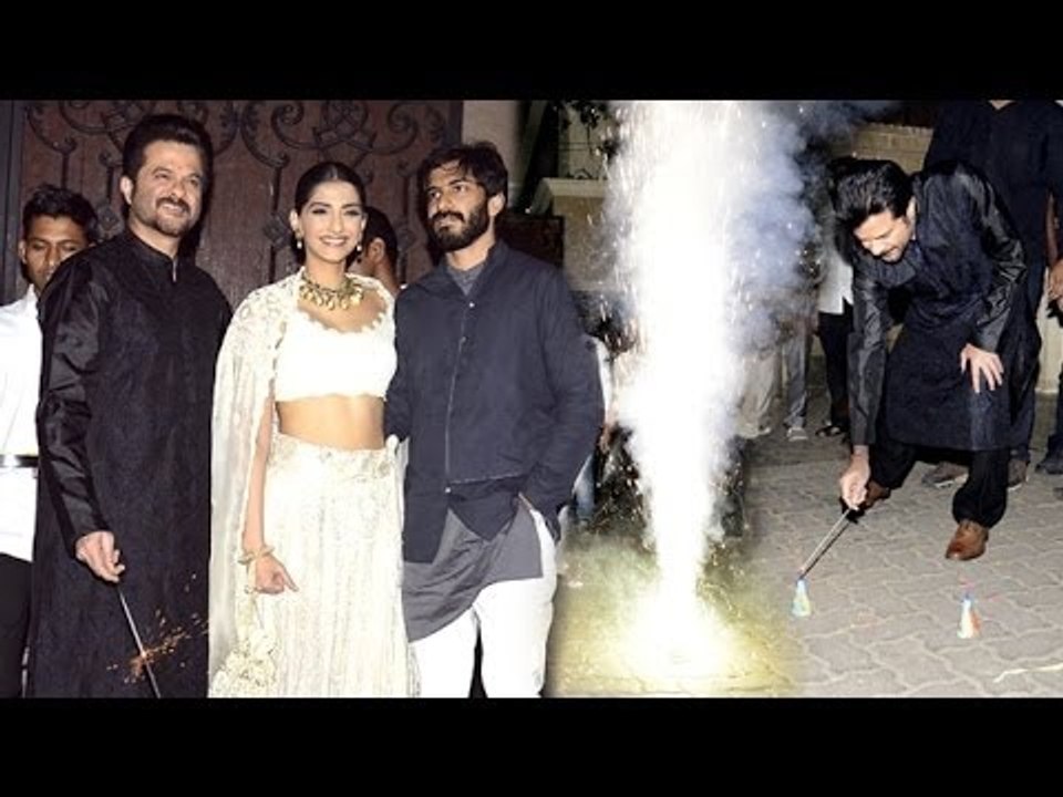 Anil Kapoor's Diwali Party 2016 Full Video HD - Sonam & Harshvardha Part 01