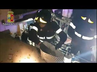 Napoli - Piazza di spaccio alle case nuove gestita di coniugi (05.11.16)