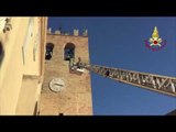 Castrorano (AP) - Messa in sicurezza merli torre civica (31.10.16)