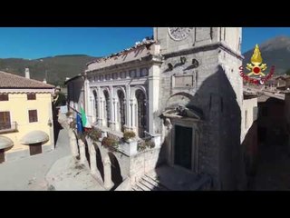 Norcia - Basilica di Sal Benedetto e Palazzo Comunale (31.10.16)