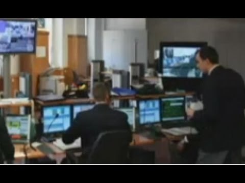 Milano - Truffa telefonica ad anziana, la registrazione della Polizia (28.10.16)