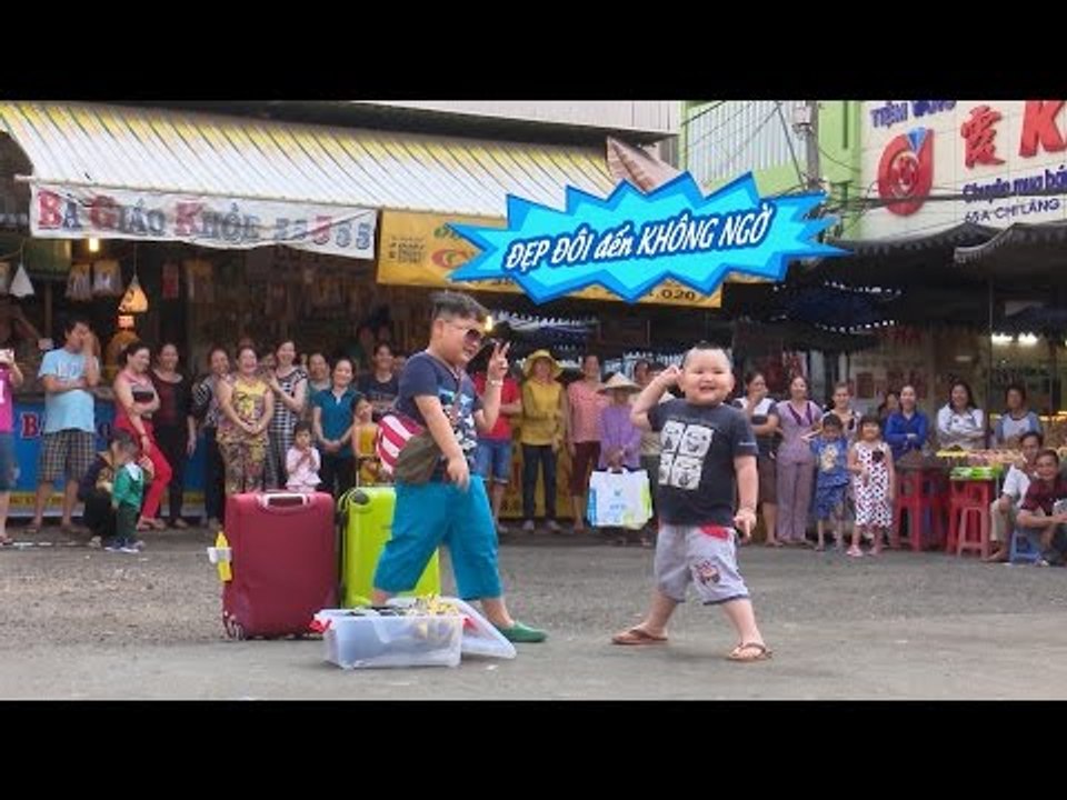 Bi Béo [Bố ơi mình đi đâu thế] ngỡ ngàng khi gặp "bản sao"