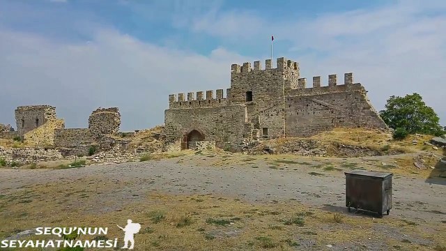 Enez Gezilecek Yerler - Enez Kalesi ve Enez Ayasofyası