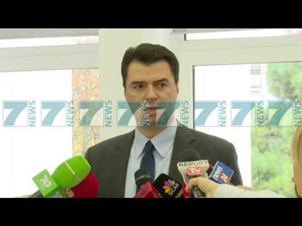 LULZIM BASHA I KERKON RAMES TE DALE NE TERREN PER PERMBYTJET - News, Lajme - Kanali 10