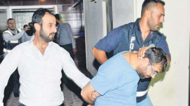 FETÖ İmamı Halkı Görünce Eagle'da Öfkesini Kusmuş!