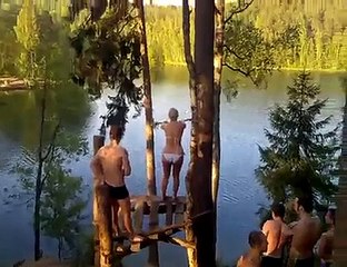 Chute dune blonde en trapze