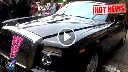 Pengantin Pria Diarak Mobil Super Mewah - Cumicam 08 November 2016