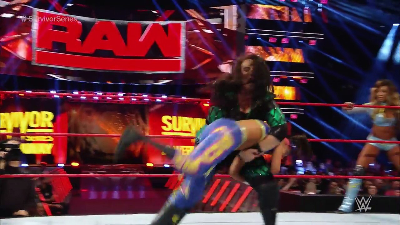 Sasha Banks, Bayley & Alicia Fox vs. Charlotte, Dana Brooke & Nia Jax: Raw, Nov. 7, 2016