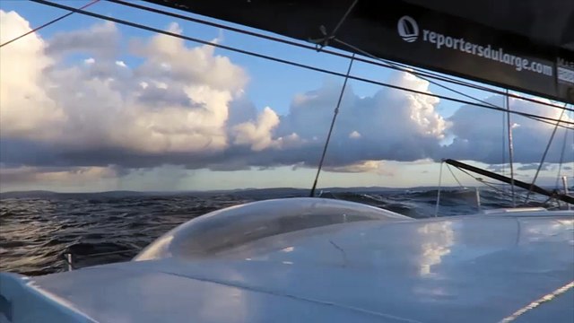 Vendée Globe - Fabrice Amedeo : Une première nuit difficile