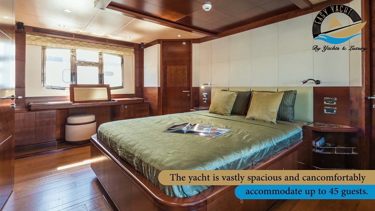 Lady of Sea Boat Dubai - Easy Yacht