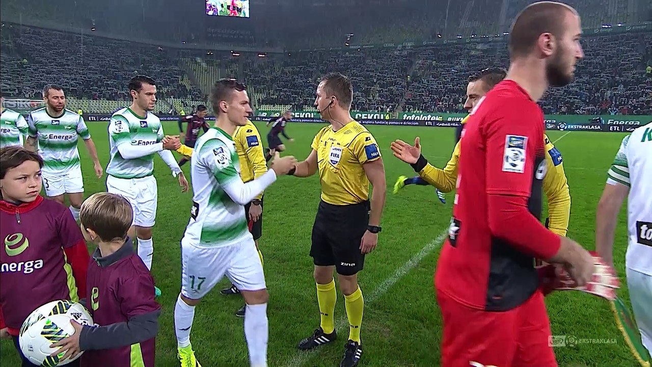 15. kolejka LOTTO EKSTRAKLASY: Lechia Gdańsk 1:1 Pogoń Szczecin