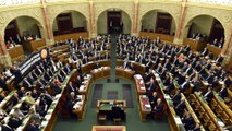El Parlamento húngaro rechaza la enmienda contra la llegada de refugiados presentada por Viktor Orbán