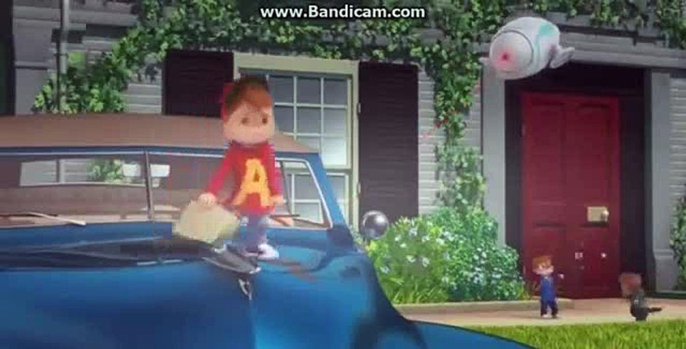 14) Alvin and the chipmunks Clip-The App