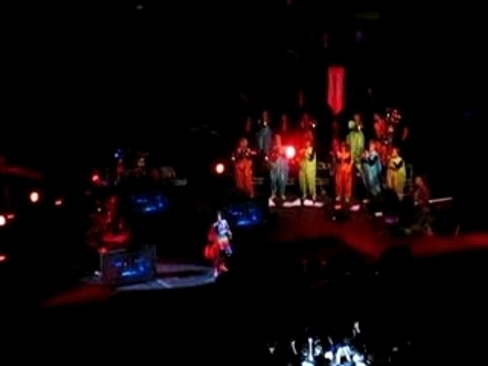 Björk Unison Nîmes 23 août 2007