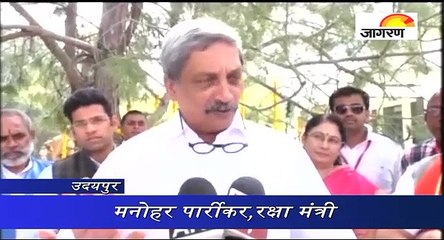 दिल्ली का रियल पॉल्यूश्न राजनीतिक : मनोहर पार्रिकर