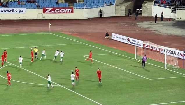Irfan Bachdim goal - Vietnam vs Indonesia 1-2 Friendly 08-11-2016 (HD)