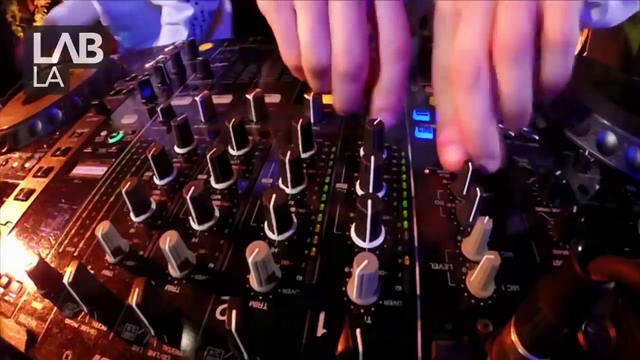 FLOSSTRADAMUS trap and hip hop DJ set in The Lab LA_15