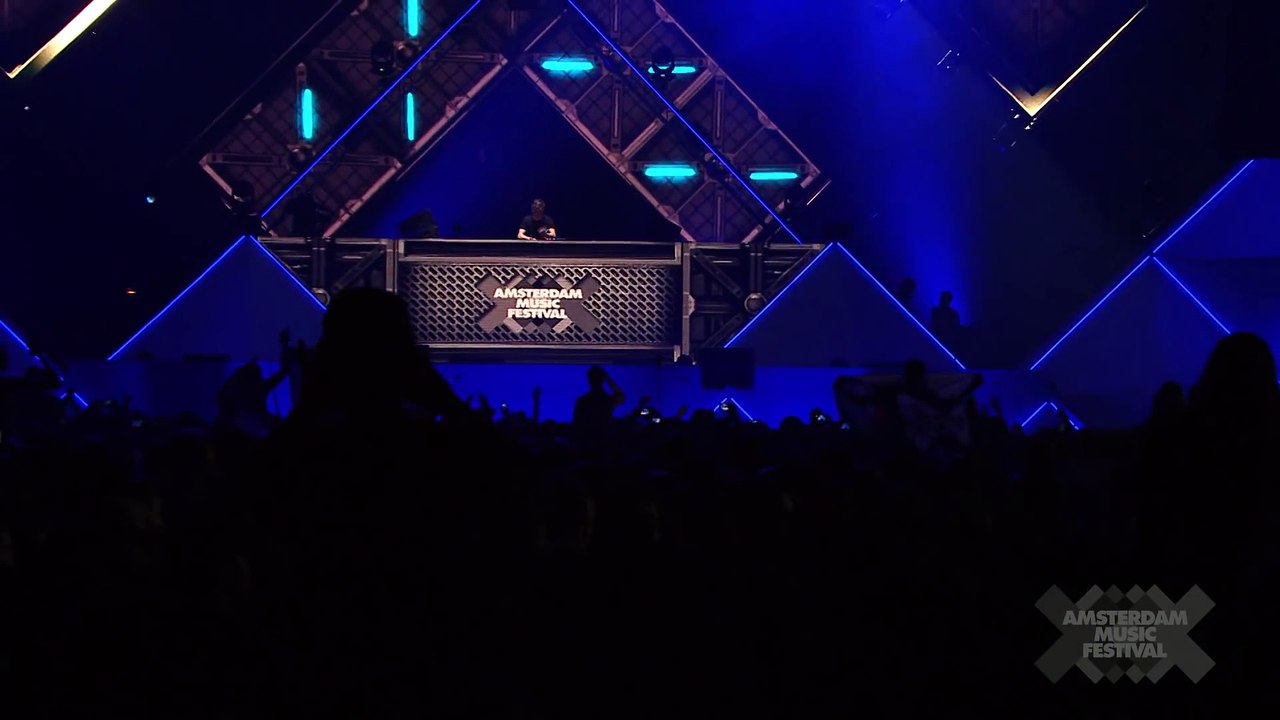 Martin Garrix - Amsterdam Music Festival (2014)_4