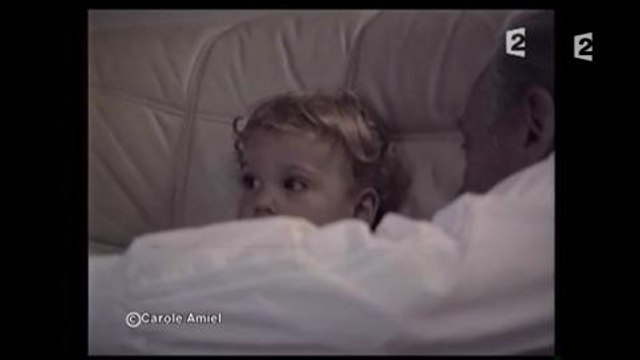 Des images inédites d'Yves Montand en famille