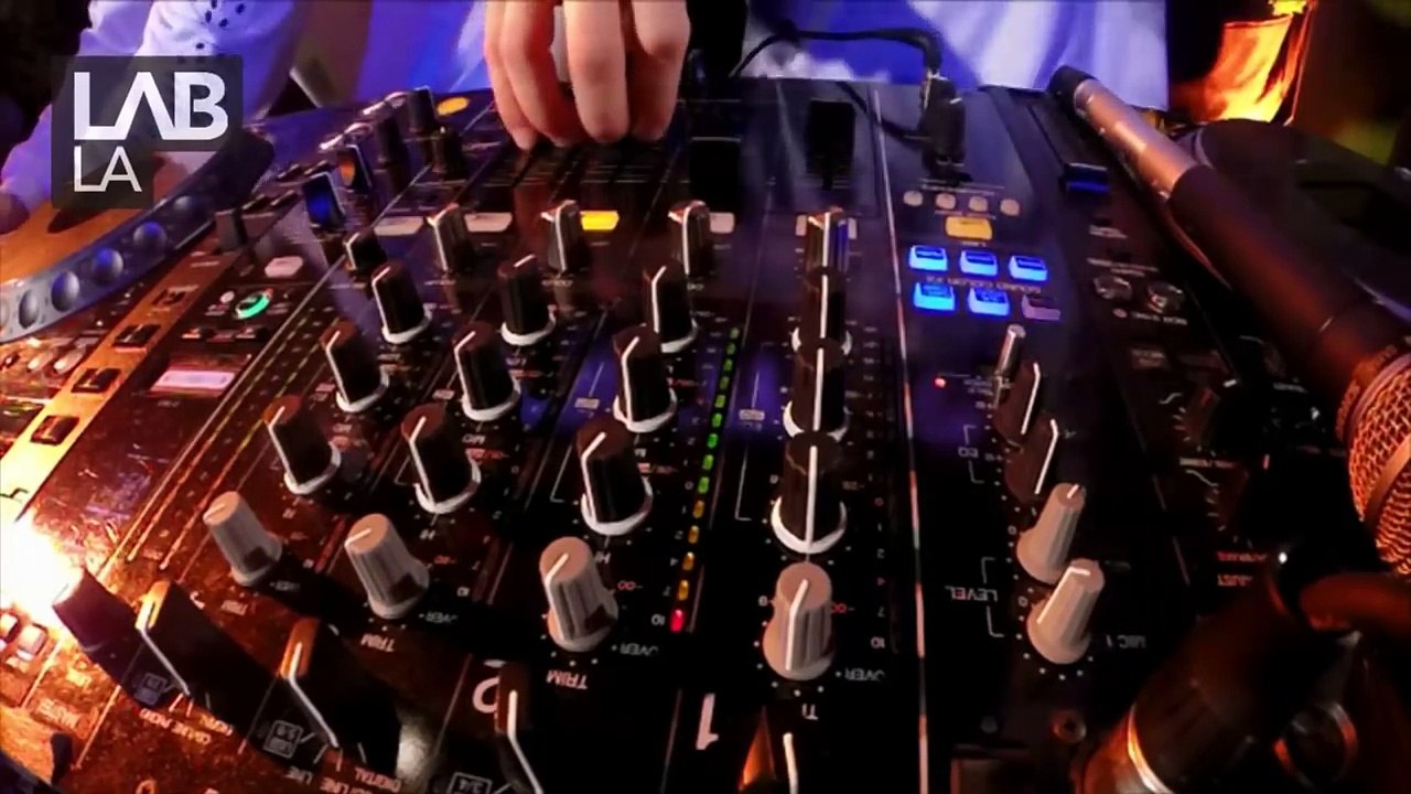 FLOSSTRADAMUS trap and hip hop DJ set in The Lab LA_83