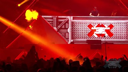 Martin Garrix - Amsterdam Music Festival (2014)_45