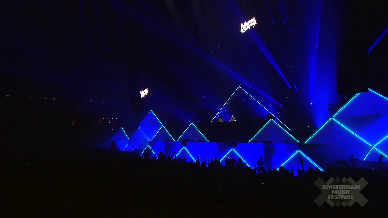 Martin Garrix - Amsterdam Music Festival (2014)_53