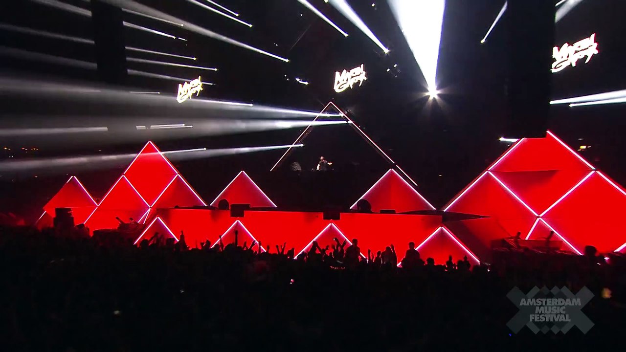 Martin Garrix - Amsterdam Music Festival (2014)_74