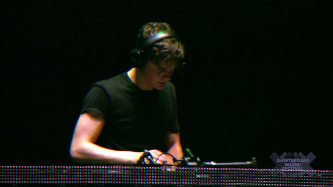 Martin Garrix - Amsterdam Music Festival (2014)_78