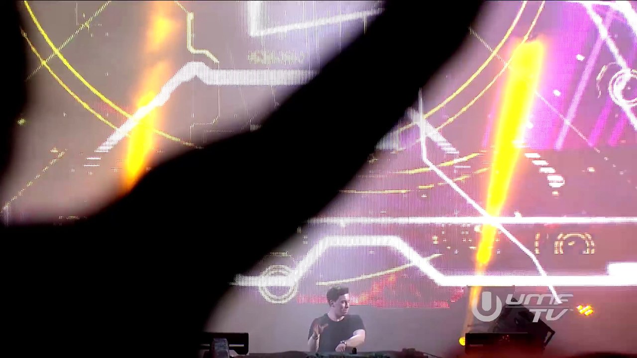 Hardwell Live at Ultra Music Festival Miami 2016_25