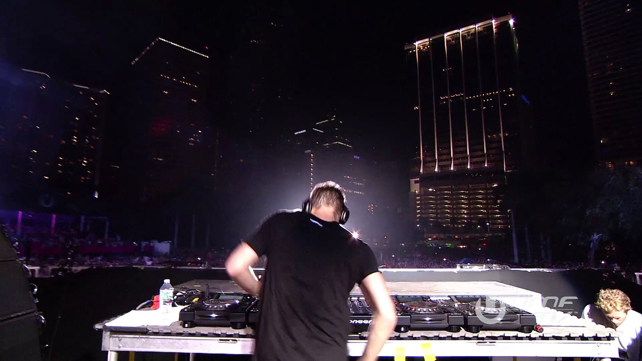 Martin Garrix LIVE @ Ultra Music Festival Miami (2015)_88