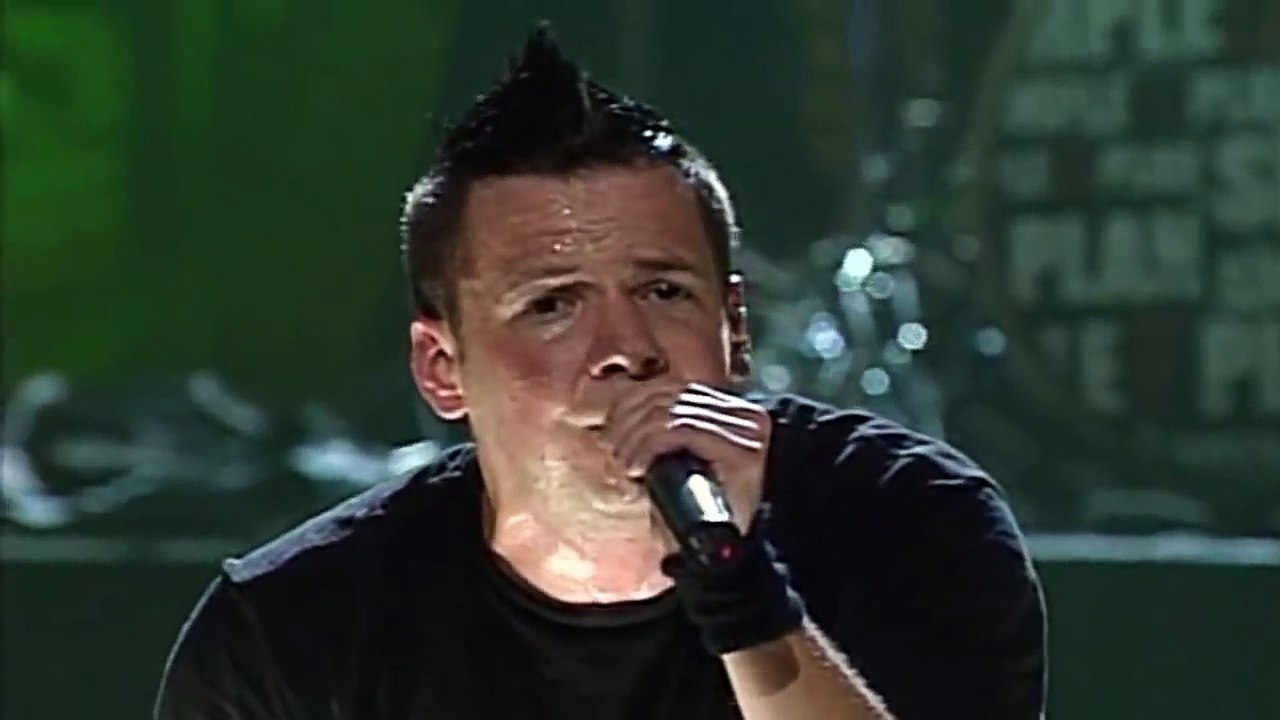 Simple Plan - MTV Hard Rock Live 2005 [Full Concert] [HQ]_57