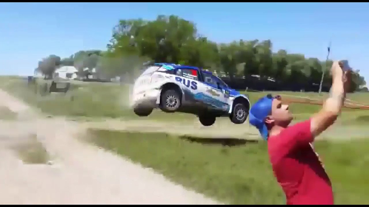 Rallye: Le spectaculaire accident de David Nalbandian