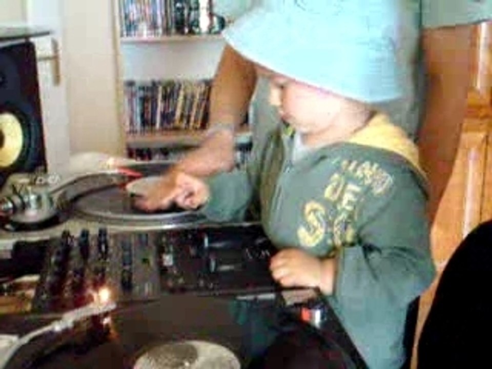 Babyscratch01